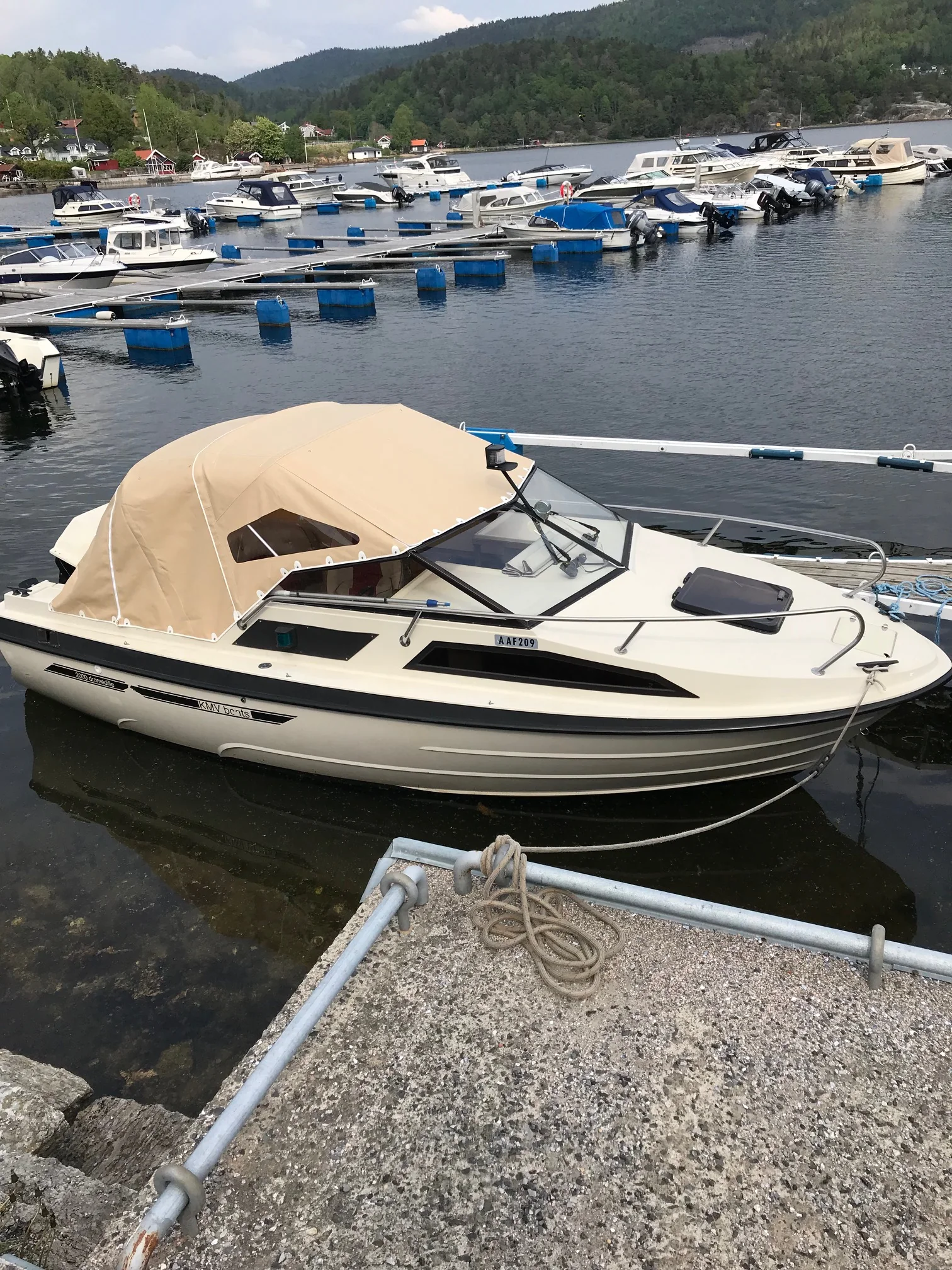 KMV 2000 DC outboard
