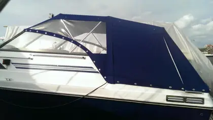 Bayliner 2550 Saratoga