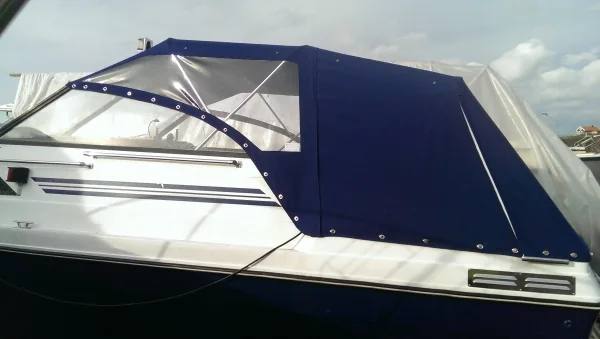 Bayliner 2550 Saratoga