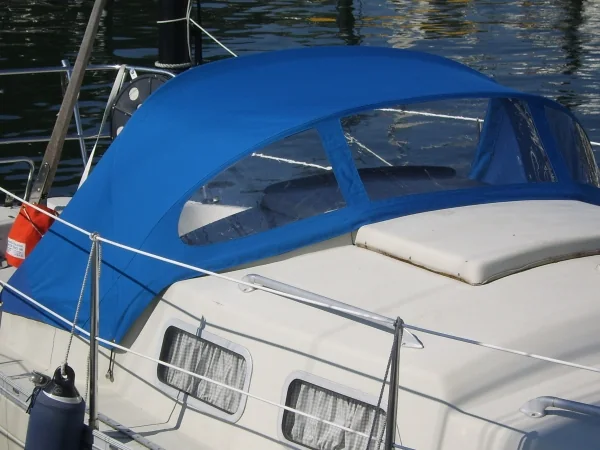Shipman 28 Sprayhood