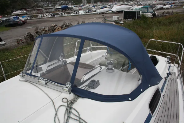 Bavaria 33 Cruiser