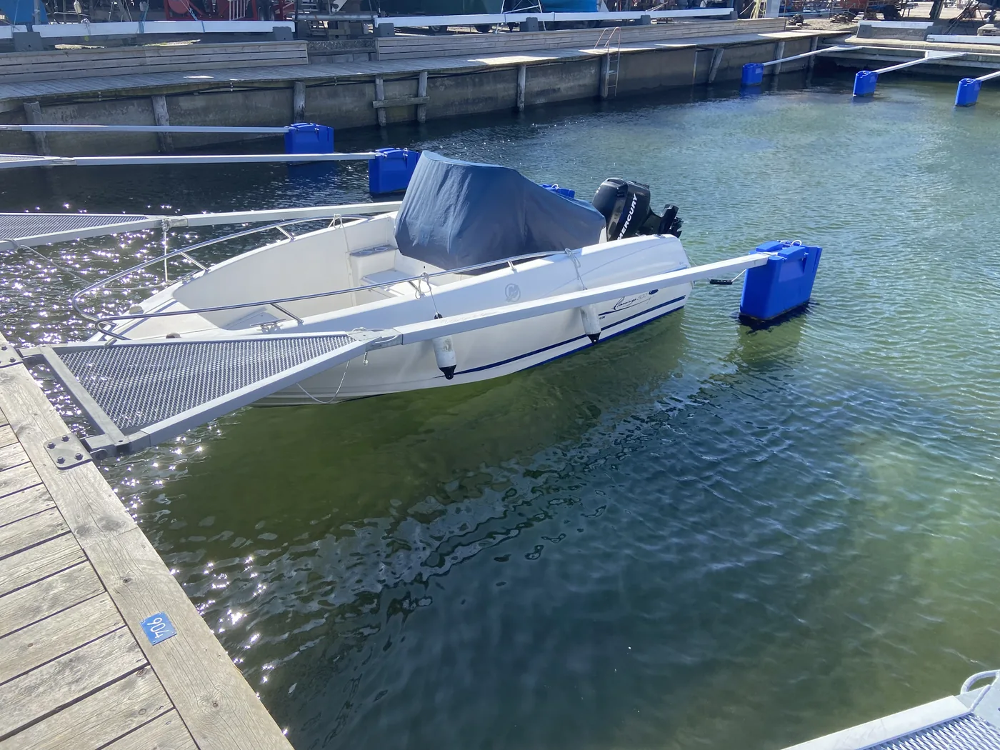 Örnvik 500 Flamingo konsollhuv