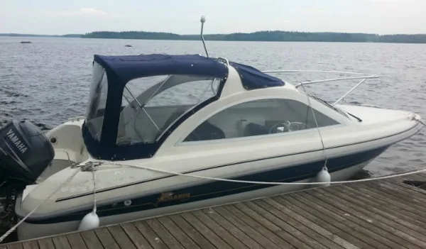 Yamarin 56HT med taklucka