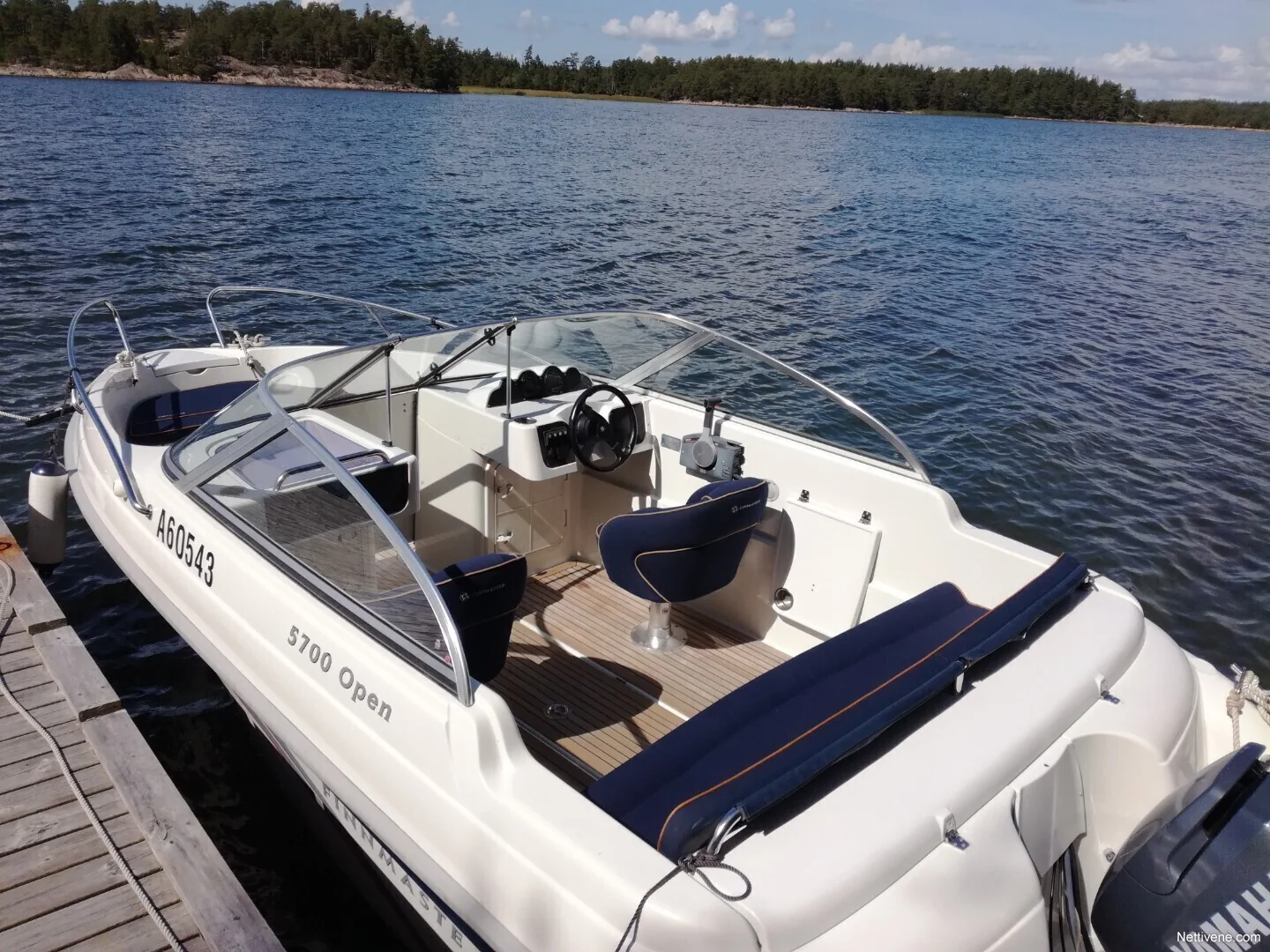 Finnmaster 5700 Open dynsats