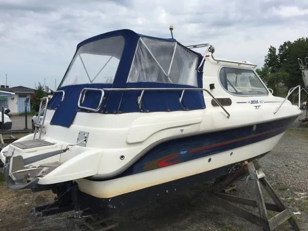 Bella 652