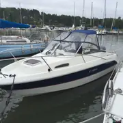 Finnmaster 6600 Wa utan targabågekorta kapellversion