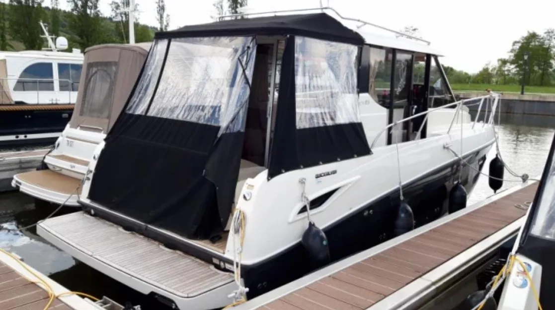 Quicksilver 855 Activ
