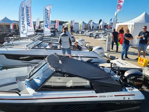 Yamarin 57 BR Cross – Hamnkapell