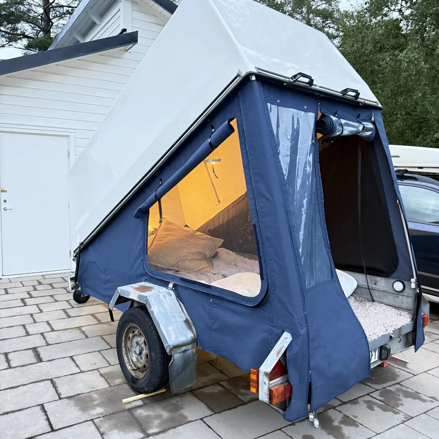 Fågelsta Släpvagnstält